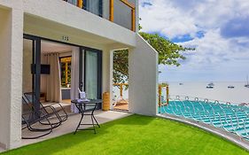 Coral Azur Beach Resort Mont Choisy